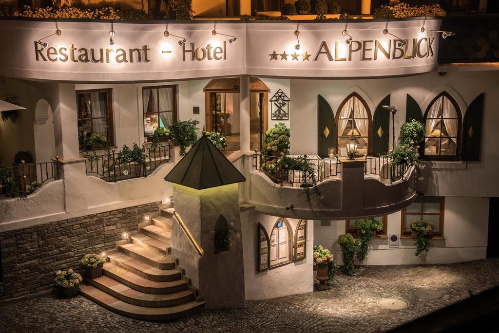 Hotel Alpenblick Zillertal Hippach Kültér fotó