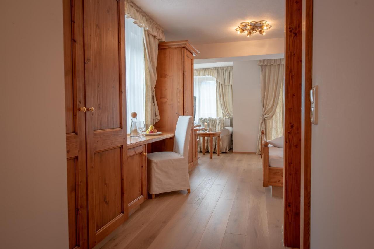 Hotel Alpenblick Zillertal Hippach Szoba fotó